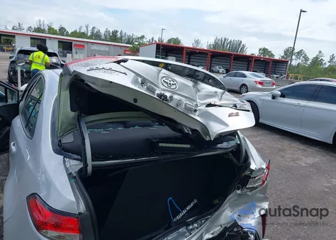 2020 Toyota Corolla Se z USA, uszkodzony, nr VIN 5YFS4RCE3LP042973